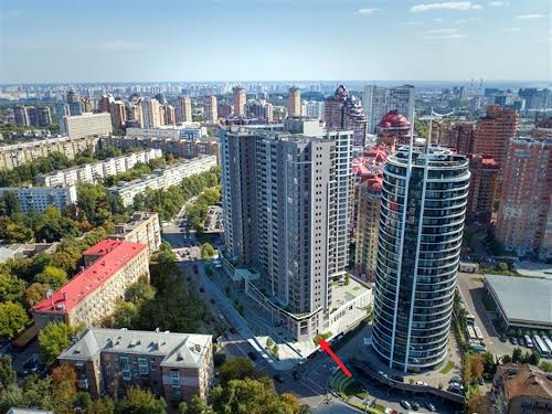 коммерческая по адресу Евгения Коновальца ул. (Щорса), 30