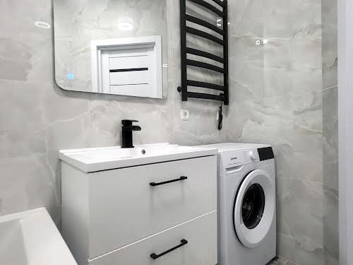 квартира за адресою Сахарова, 3е