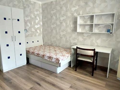 квартира за адресою Бабаджаняна, 68/1