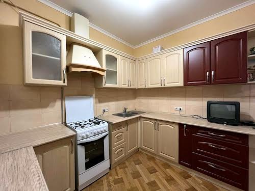 квартира за адресою Білозіра, 8