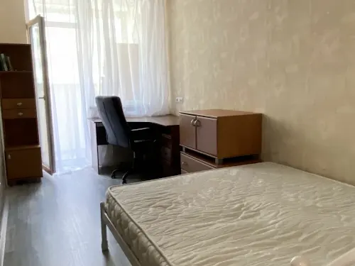 квартира по адресу Драгоманова ул., 2-А