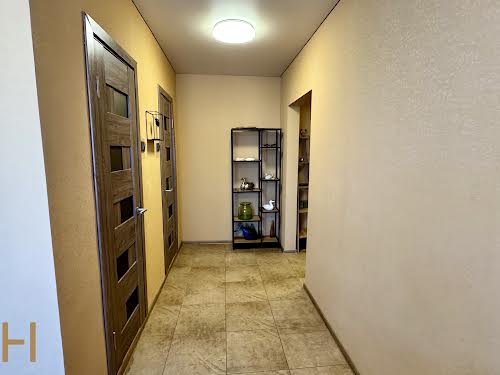 квартира за адресою Озерна вул., 6
