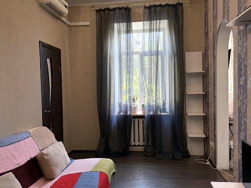 квартира за адресою Хорива вул., 29б