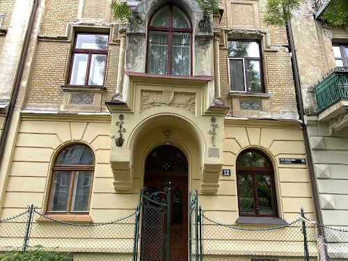 квартира за адресою Паркова вул. (), 12