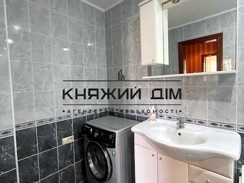 квартира за адресою Соломії Крушельницької вул., 5