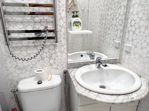квартира за адресою Калинова вул., 61