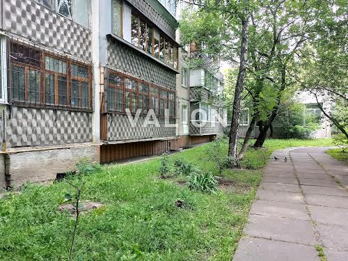 коммерческая по адресу Киев, Васильковская ул., 38