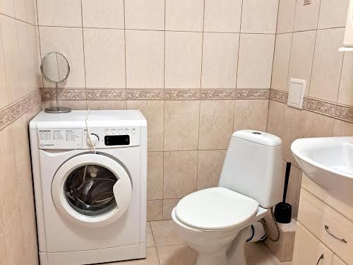 квартира по адресу Салютна, 4а