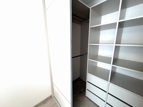 квартира за адресою Степана Бандери просп., 83-А