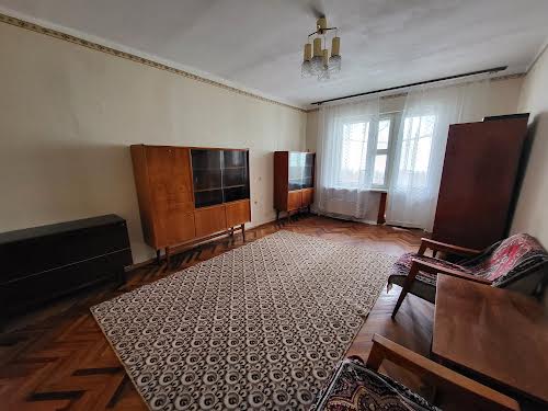 квартира за адресою Леоніда Бикова бульв., 5
