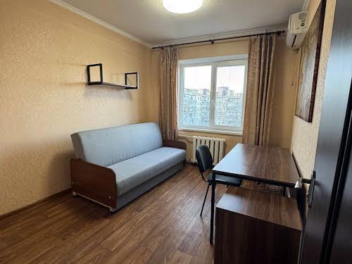 квартира за адресою Героїв просп., 23