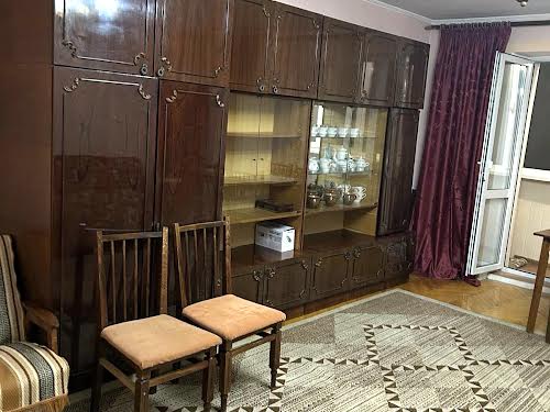 квартира за адресою Митрополита Петра Могили вул., 10