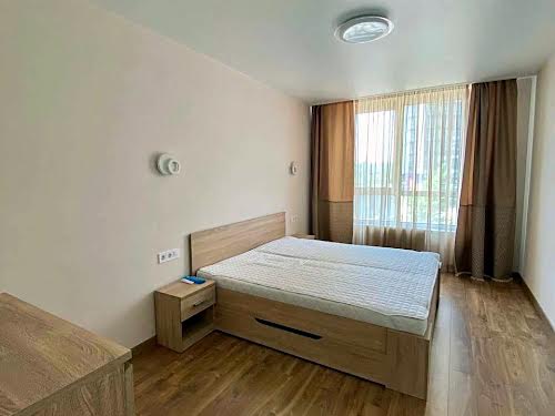 квартира за адресою Дніпровська набережна вул., 17-К