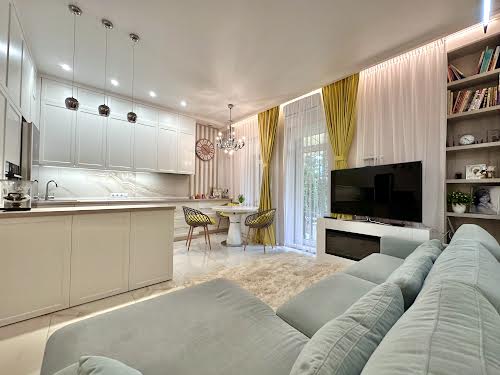 квартира за адресою Травневий пров., 4
