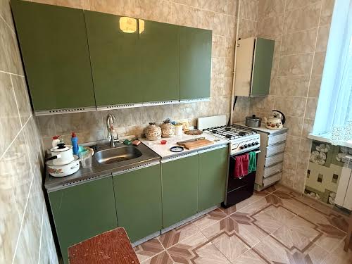 квартира за адресою Максима Залізняка вул., 18