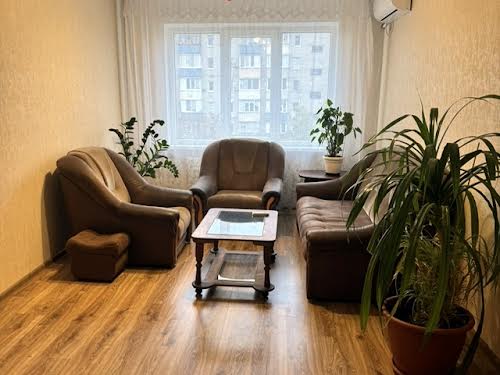 квартира за адресою 30 років Перемоги, 28