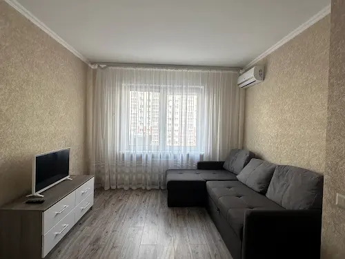 квартира за адресою Бориса Гмирі вул., 16а