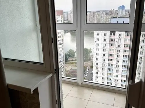 квартира за адресою Драгоманова вул., 2