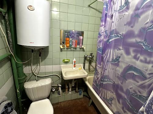 квартира по адресу Днепроводская ул., 3