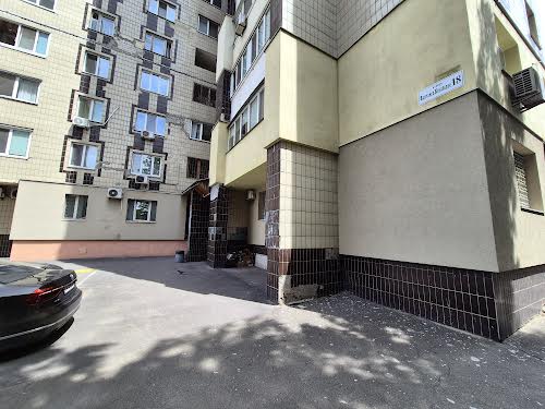 квартира по адресу Вахтанга Кикабидзе ул. (Булгакова), 18