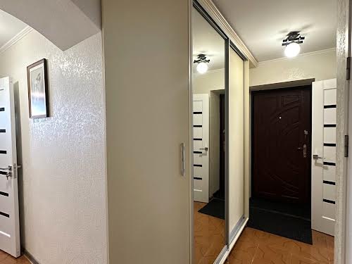 квартира по адресу Крайняя ул., 1