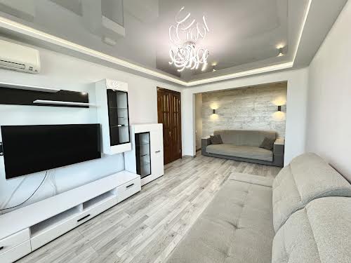 квартира за адресою Болградська вул. (Грозненська), 56а
