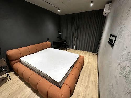 квартира за адресою Волинська вул., 9