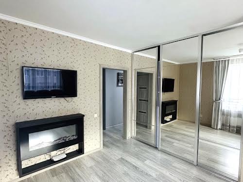 квартира по адресу с. Софиевская борщаговка, Боголюбова ул., 7