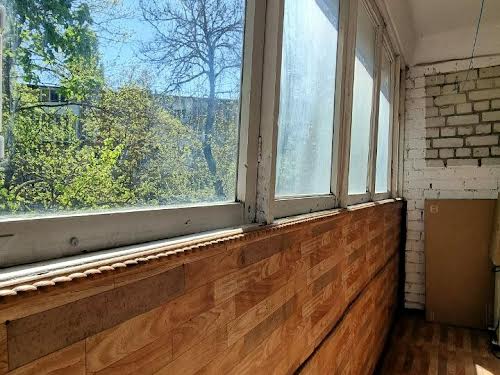 квартира за адресою Космонавтів вул., 56