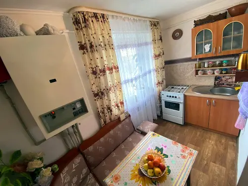 квартира за адресою Сонячна вул., 3