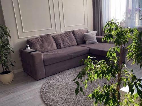 квартира за адресою Ревуцького вул., 7В