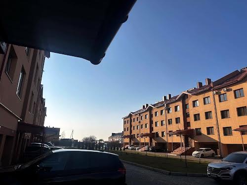 квартира по адресу Героїв Крут ул., 3