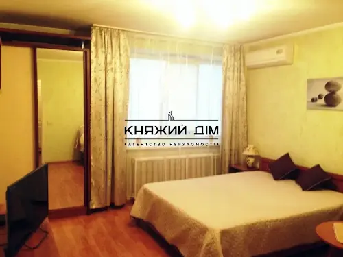 квартира за адресою Антоновича вул. (Горького), 154