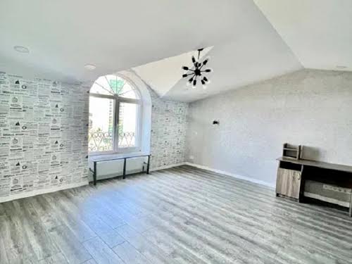 квартира за адресою Міланська вул., 22а