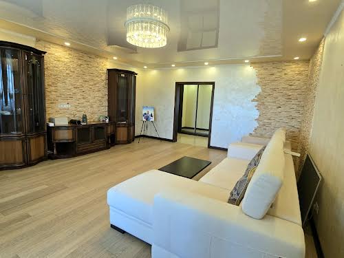 квартира за адресою Лазурна вул., 5 к11