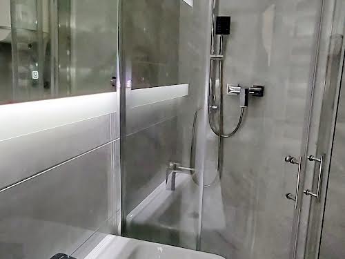 квартира за адресою Наукова вул., 44