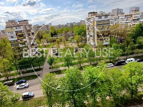 квартира по адресу Ореста Левицкого ул. (Курчатова академика), 11