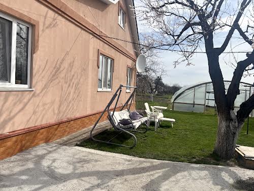 будинок за адресою смт. Велика Димерка, Димитрова, 21