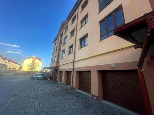 квартира по адресу Героїв Крут ул., 3