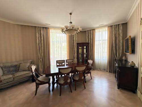квартира за адресою Шпитальна вул., 7