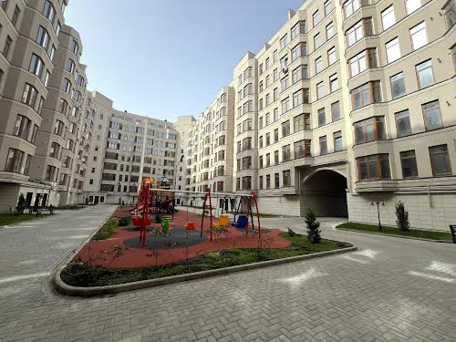 квартира за адресою Дача Ковалевського вул., 111