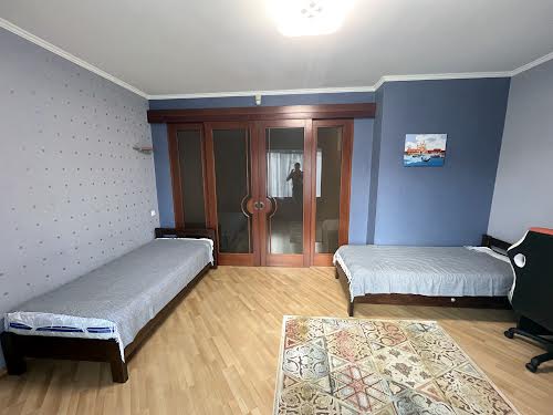 квартира по адресу Василия Тютюнника ул. (Анрі Барбюса), 56