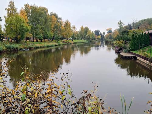 дом по адресу Киев, Богатырская ул.