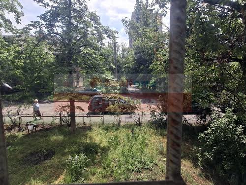 комерційна за адресою Юрія Глушка вул. (Подвойського), 10