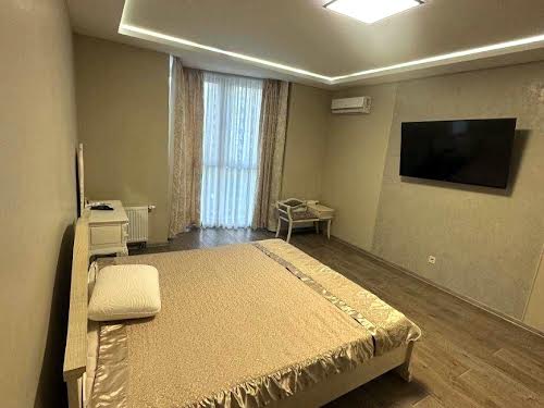 квартира за адресою Драгоманова вул., 2