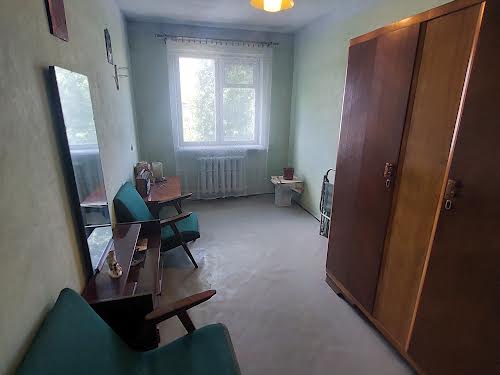 квартира по адресу Строителей ул., 14б
