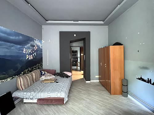 квартира за адресою Коцюбинського, 10