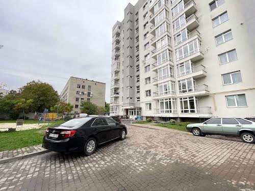 квартира за адресою Випасова вул., 11б