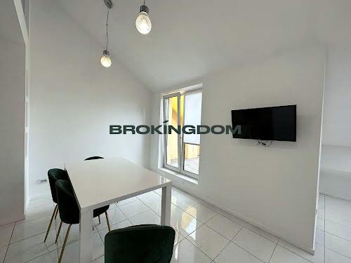 квартира за адресою Регенераторна вул., 4 к15