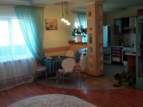 будинок за адресою Китобійна вул., 60